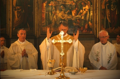 eucharistiefeier-08