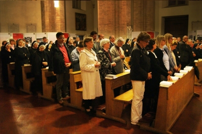 eucharistiefeier-01